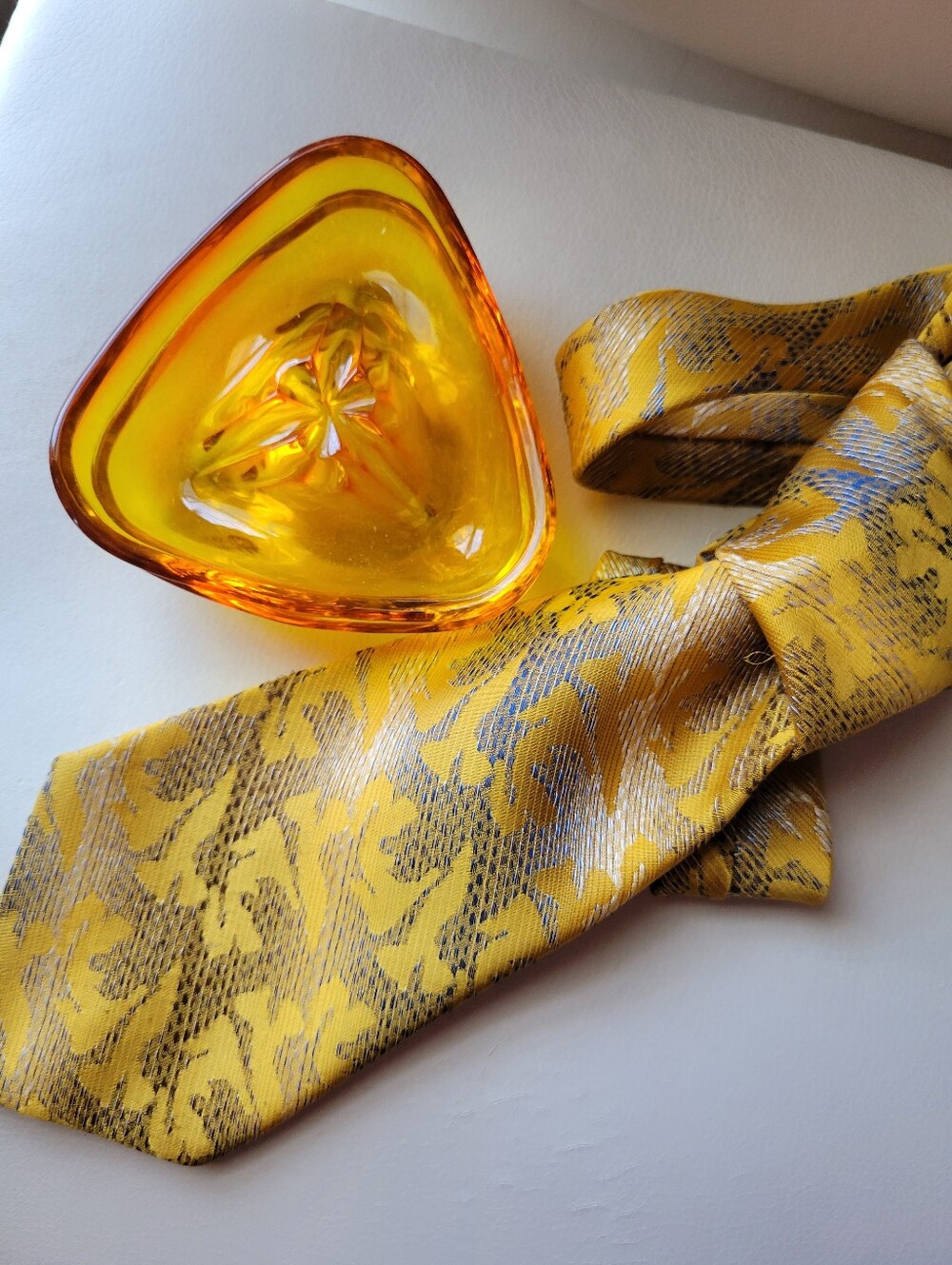 Vintage Wembley Necktie ~ 1970s Gold & Tan Metallic Thread ~ Unisex ~ Well-Loved
